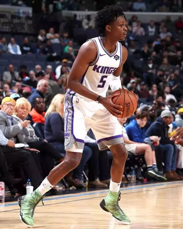 以其独到的 以其独到的