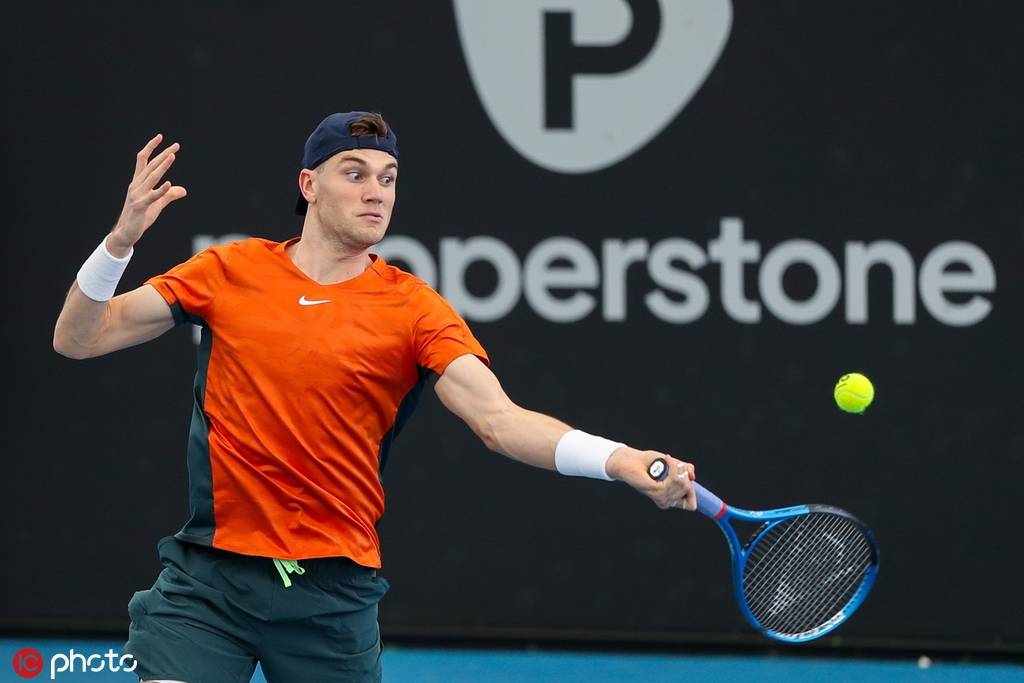 但在比赛阅 但在比赛阅